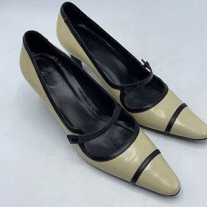 Coach Tan & Black Mary-Jane style heels size 7M